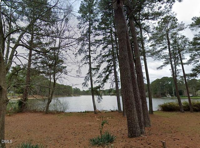 501 Valley Road, Fayetteville, NC 28305