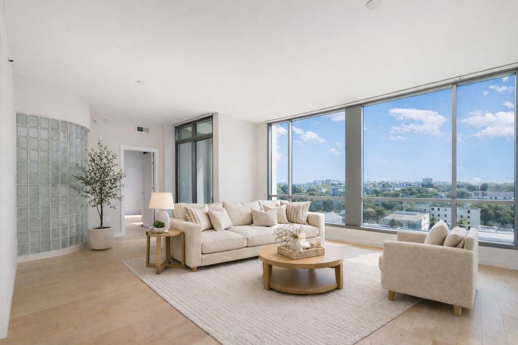 900 20th Ave S Apt 1110, Nashville, TN 37212