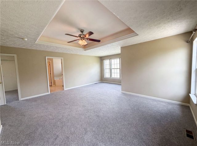 7629 Brookfield Lane, Northfield, OH 44067