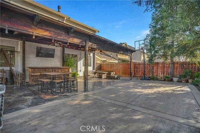 9185 N Rochester, Delhi, CA 95315