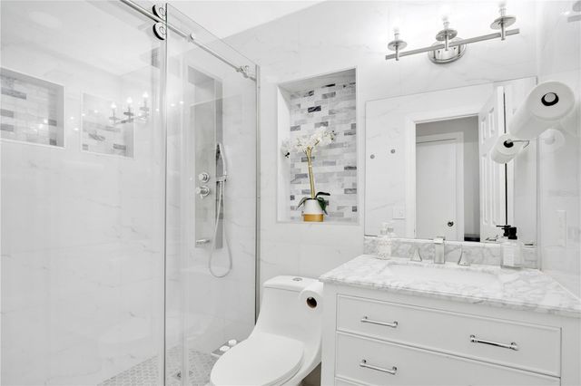 7432 GOLDEN GLENN COURT, Orlando, FL 32807