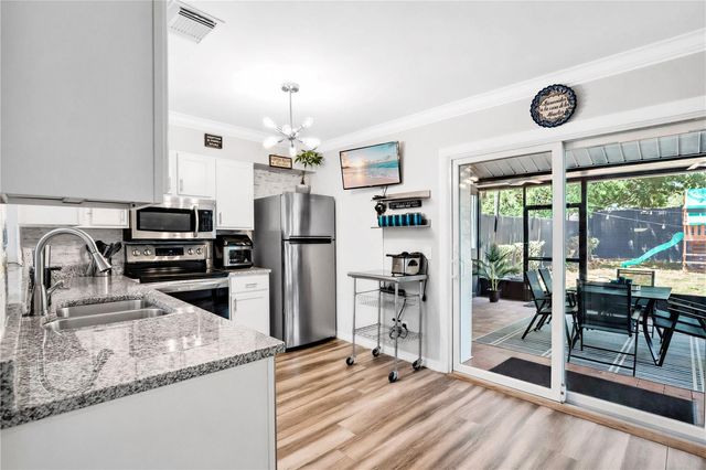 7432 GOLDEN GLENN COURT, Orlando, FL 32807