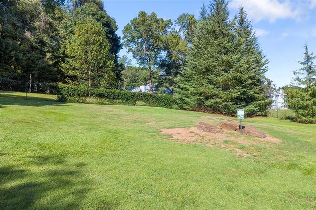1710 Riverview Drive SE, Marietta, GA 30067