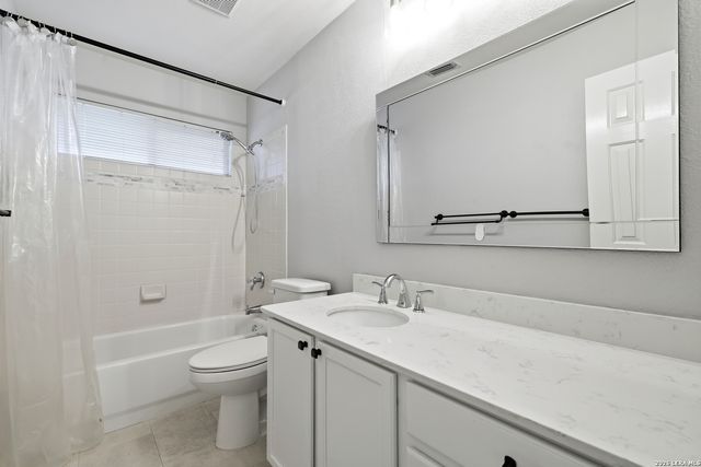 2804 BERRY TRCE, Schertz, TX 78154
