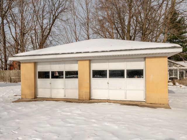 141 S Drake Road, Kalamazoo City, MI 49009