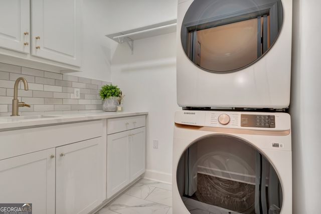 89 Preswick Park Drive, Newnan, GA 30265