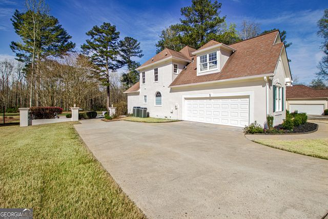 89 Preswick Park Drive, Newnan, GA 30265