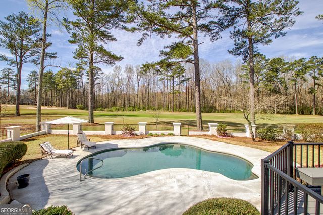 89 Preswick Park Drive, Newnan, GA 30265