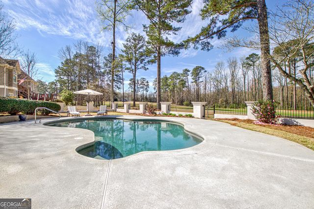 89 Preswick Park Drive, Newnan, GA 30265