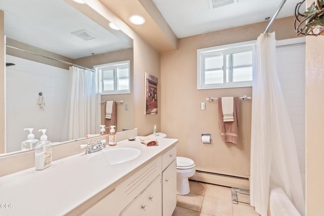 709 NE Lafayette Avenue, Bend, OR 97701