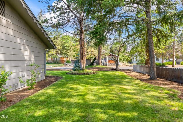 709 NE Lafayette Avenue, Bend, OR 97701
