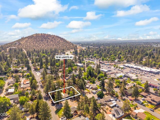 709 NE Lafayette Avenue, Bend, OR 97701