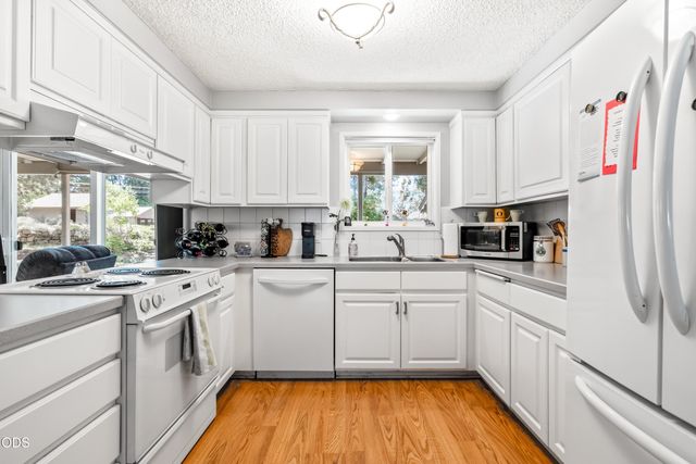 709 NE Lafayette Avenue, Bend, OR 97701