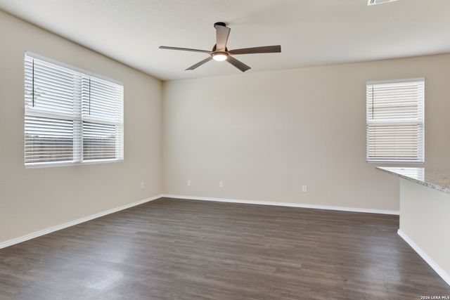 10610 GREEN LAKE DR, San Antonio, TX 78223