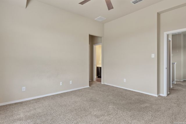 10610 GREEN LAKE DR, San Antonio, TX 78223