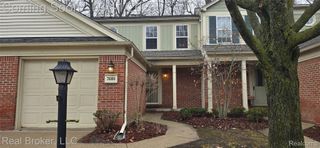 7680 Rivergate Drive, Westland, MI 48185