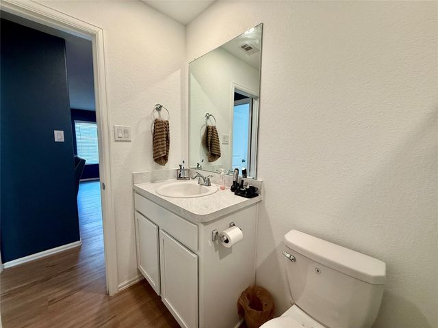 216 Bennett Loop, Angleton, TX 77515