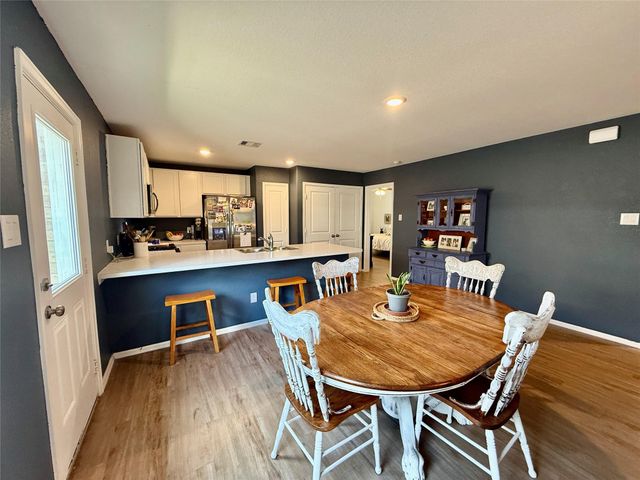 216 Bennett Loop, Angleton, TX 77515