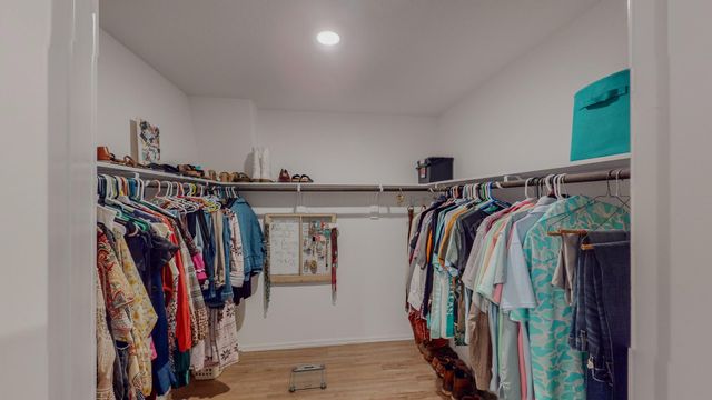 216 Bennett Loop, Angleton, TX 77515