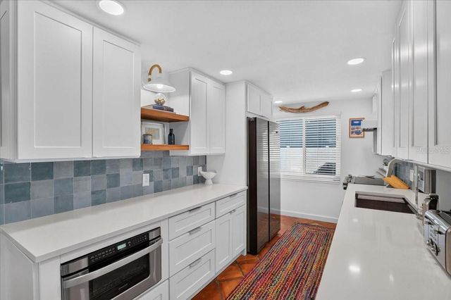 6203 HOLMES BOULEVARD, Holmes Beach, FL 34217