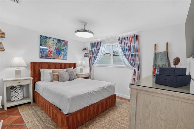 6203 HOLMES BOULEVARD, Holmes Beach, FL 34217