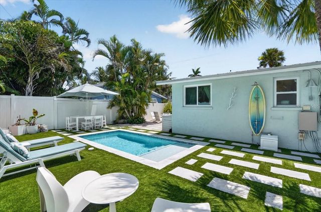 6203 HOLMES BOULEVARD, Holmes Beach, FL 34217