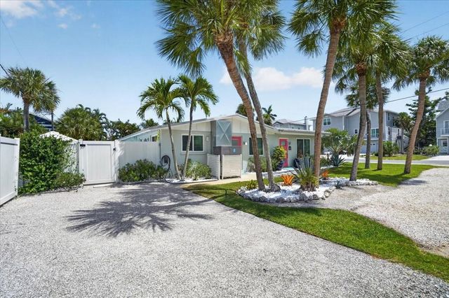 6203 HOLMES BOULEVARD, Holmes Beach, FL 34217