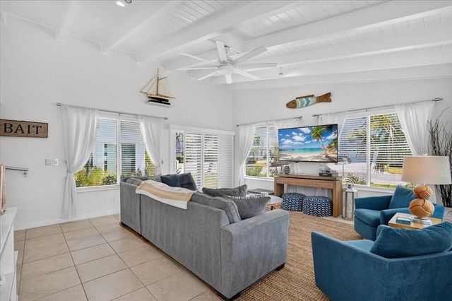 6203 HOLMES BOULEVARD, Holmes Beach, FL 34217
