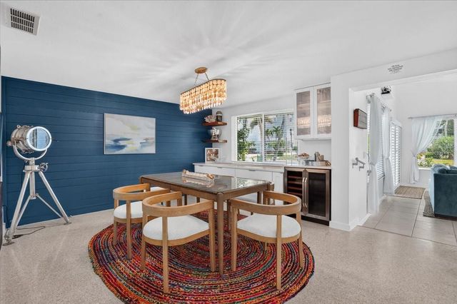 6203 HOLMES BOULEVARD, Holmes Beach, FL 34217