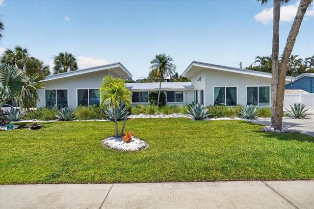 6203 HOLMES BOULEVARD, Holmes Beach, FL 34217