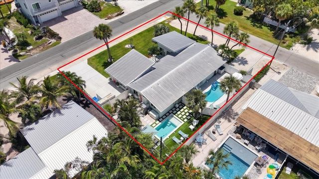 6203 HOLMES BOULEVARD, Holmes Beach, FL 34217