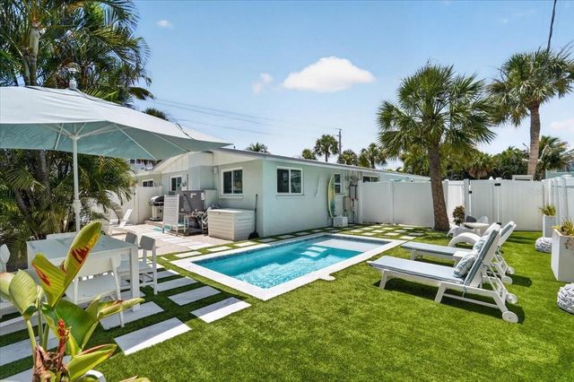 6203 HOLMES BOULEVARD, Holmes Beach, FL 34217