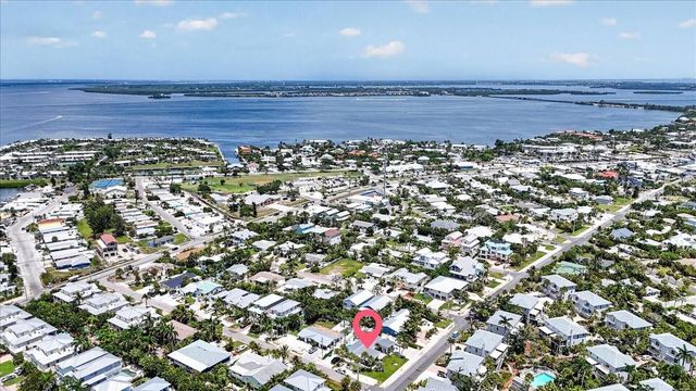 6203 HOLMES BOULEVARD, Holmes Beach, FL 34217