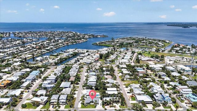 6203 HOLMES BOULEVARD, Holmes Beach, FL 34217