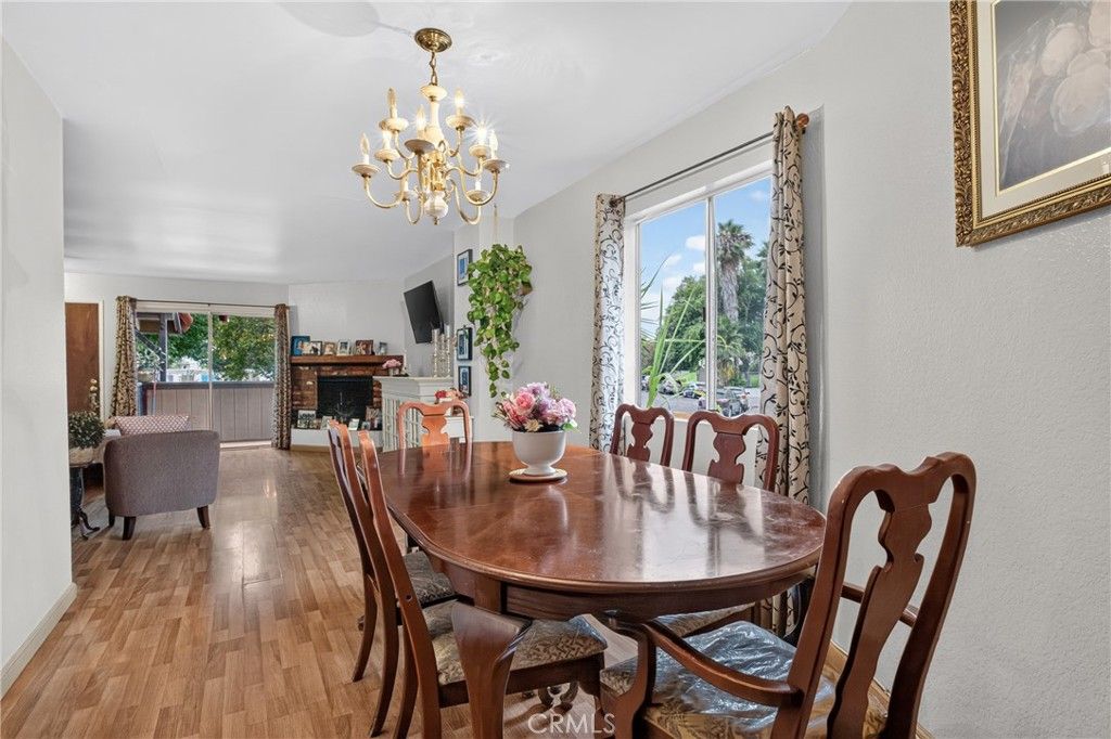 Image 8 of property listing at 9414 Moonbeam Avenue 19, Panorama City, CA 91402