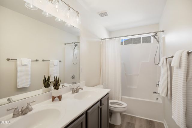 909 Plummer Court, Wake Forest, NC 27587