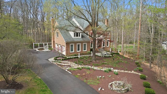 182 RIVER PARK DR, Great Falls, VA 22066