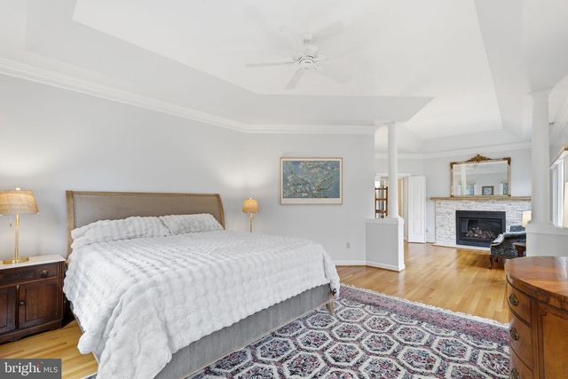 182 RIVER PARK DR, Great Falls, VA 22066