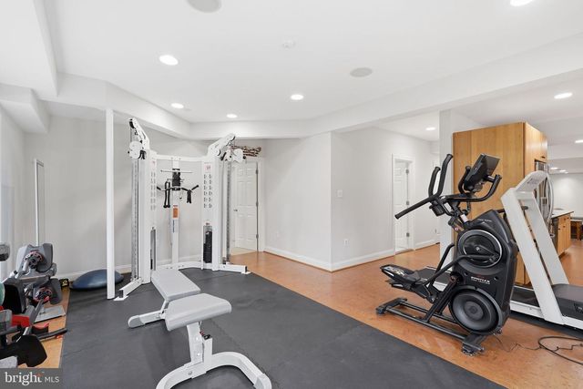 182 RIVER PARK DR, Great Falls, VA 22066