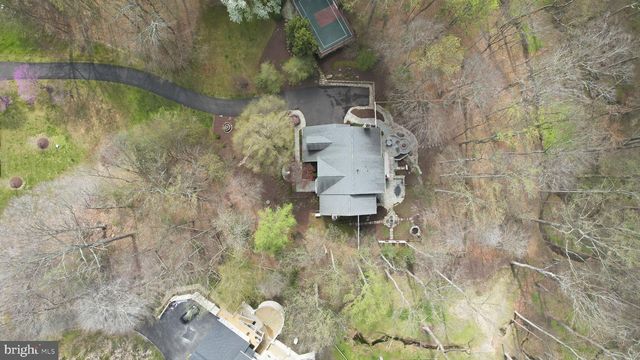 182 RIVER PARK DR, Great Falls, VA 22066