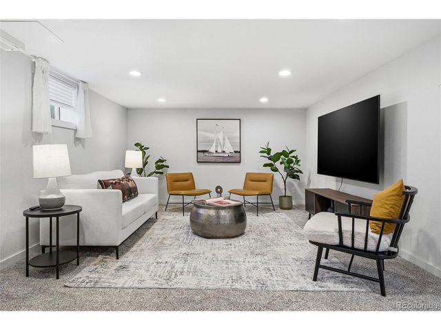 2702 S Stuart St, Denver, CO 80236