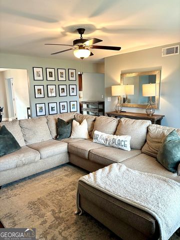8233 Mountain Glen Drive, Clermont, GA 30527