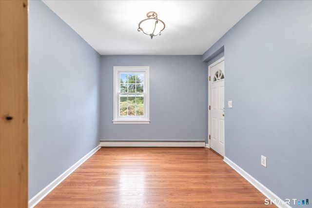 42 Wigwam Drive, Shelton, CT 06484
