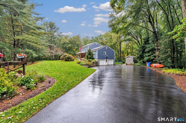 42 Wigwam Drive, Shelton, CT 06484