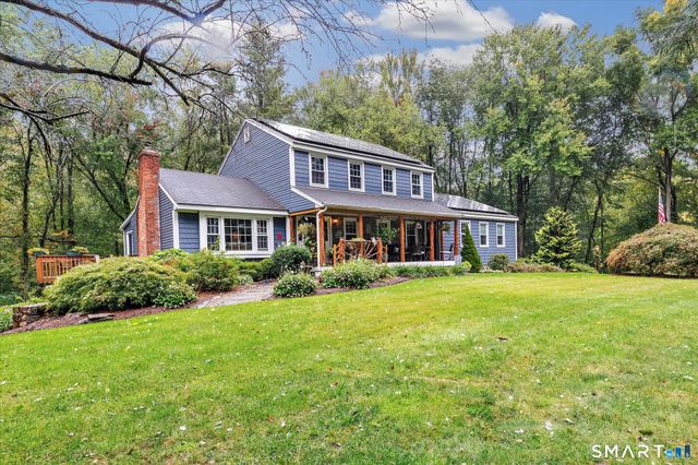 42 Wigwam Drive, Shelton, CT 06484