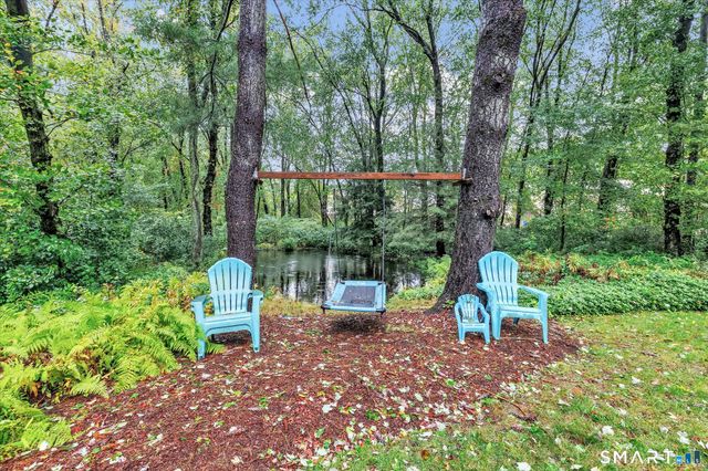 42 Wigwam Drive, Shelton, CT 06484