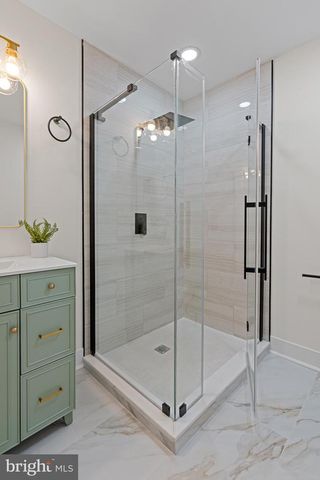 34F SALEM ALY, West Milford, NJ 07480