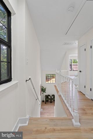 34F SALEM ALY, West Milford, NJ 07480