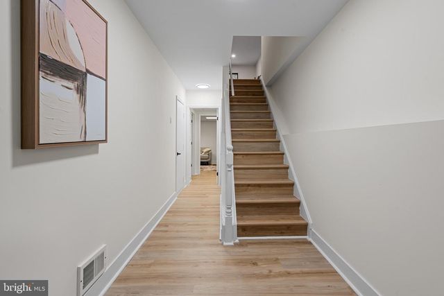 34F SALEM ALY, West Milford, NJ 07480