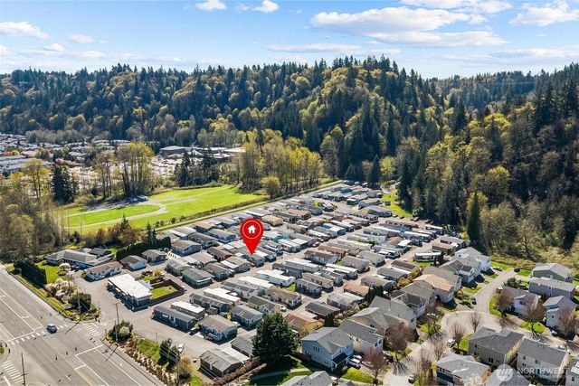 15266 Maple Drive, Renton, WA 98058